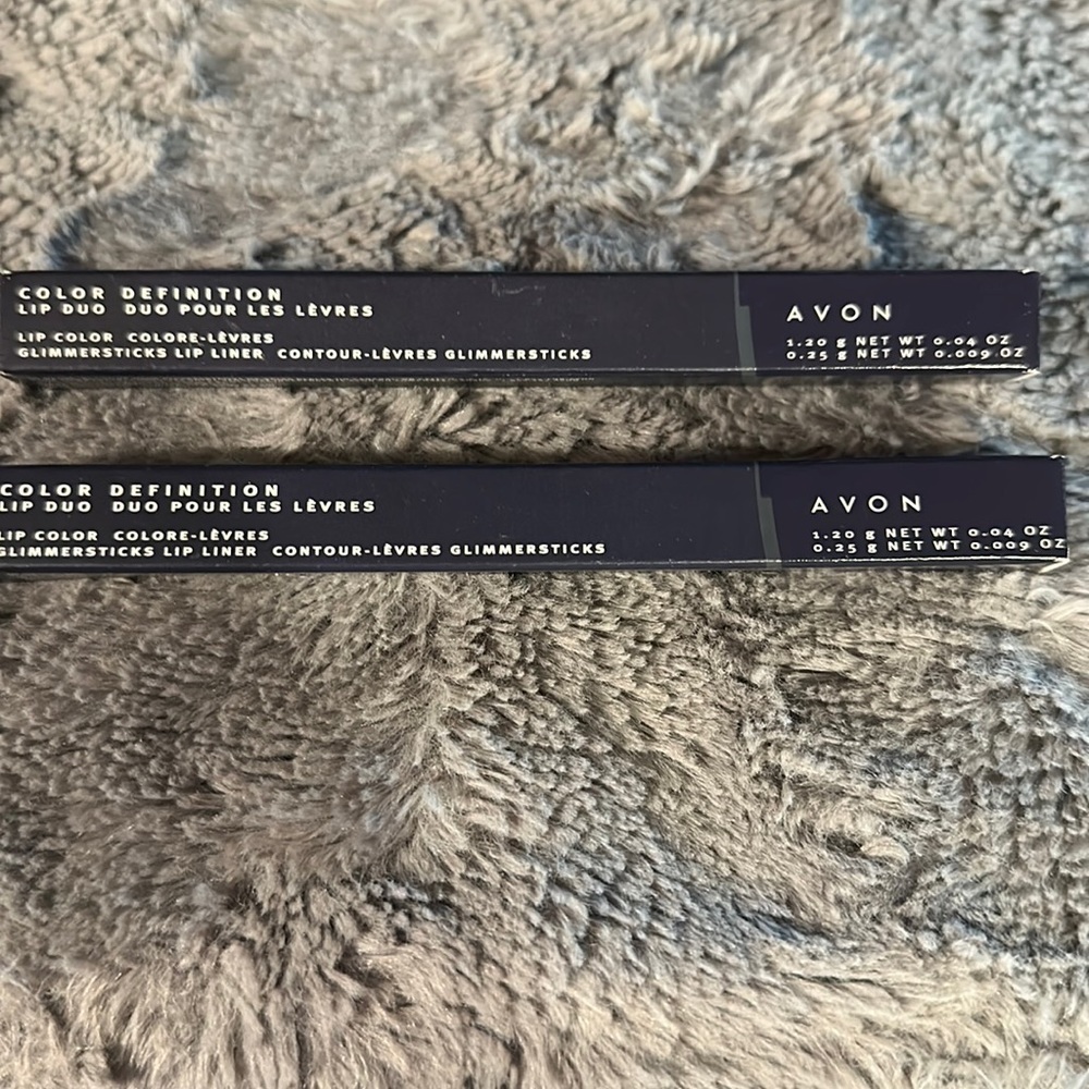 NIP “Color Definition Lip Duo” (Ex Avon Lady Stock) 1 Cherry Jubilee & 1 Chic